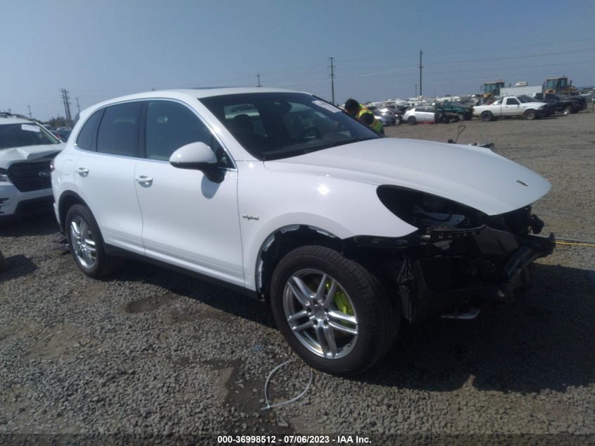 2015 PORSCHE CAYENNE S E-HYBRID - WP1AE2A23FLA51502