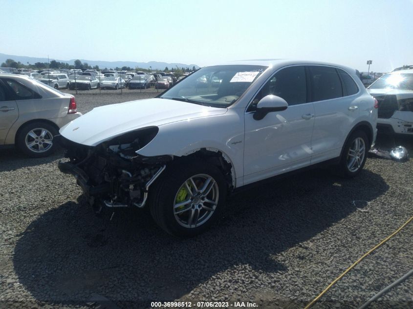 2015 PORSCHE CAYENNE S E-HYBRID - WP1AE2A23FLA51502