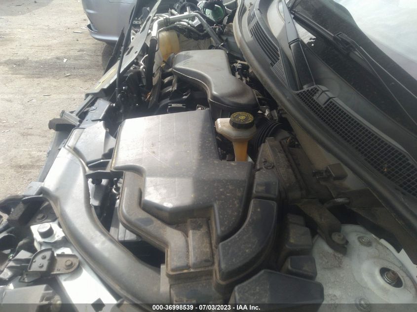 2019 NISSAN ROGUE SPORT S - JN1BJ1CP2KW227228