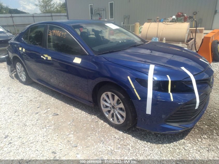 2018 TOYOTA CAMRY L/LE/XLE/SE/XSE - JTNB11HK4J3008230