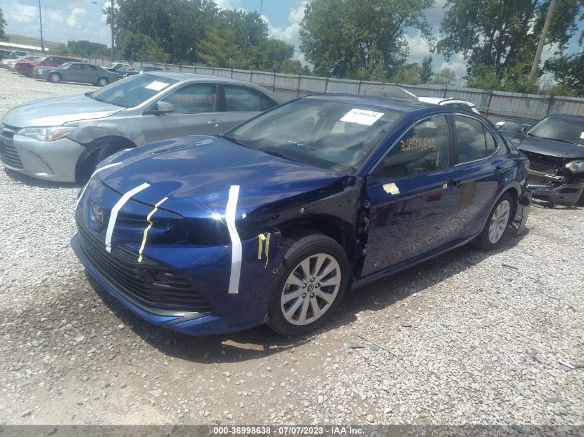 2018 TOYOTA CAMRY L/LE/XLE/SE/XSE - JTNB11HK4J3008230