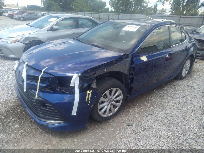 2018 TOYOTA CAMRY L/LE/XLE/SE/XSE - JTNB11HK4J3008230