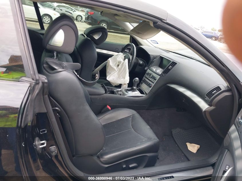2015 INFINITI Q60 CONVERTIBLE JN1CV6FE1FM810472