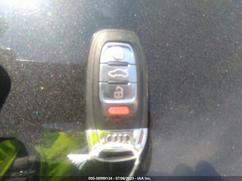 2013 AUDI S4 PRESTIGE - WAUKGAFL9DA089138