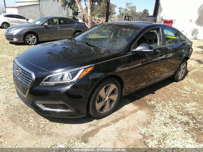 2016 HYUNDAI SONATA PLUG-IN HYBRID KMHE14L29GA029990