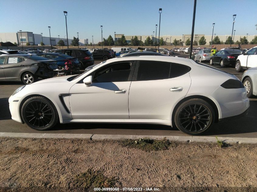 2014 PORSCHE PANAMERA - WP0AA2A76EL011003