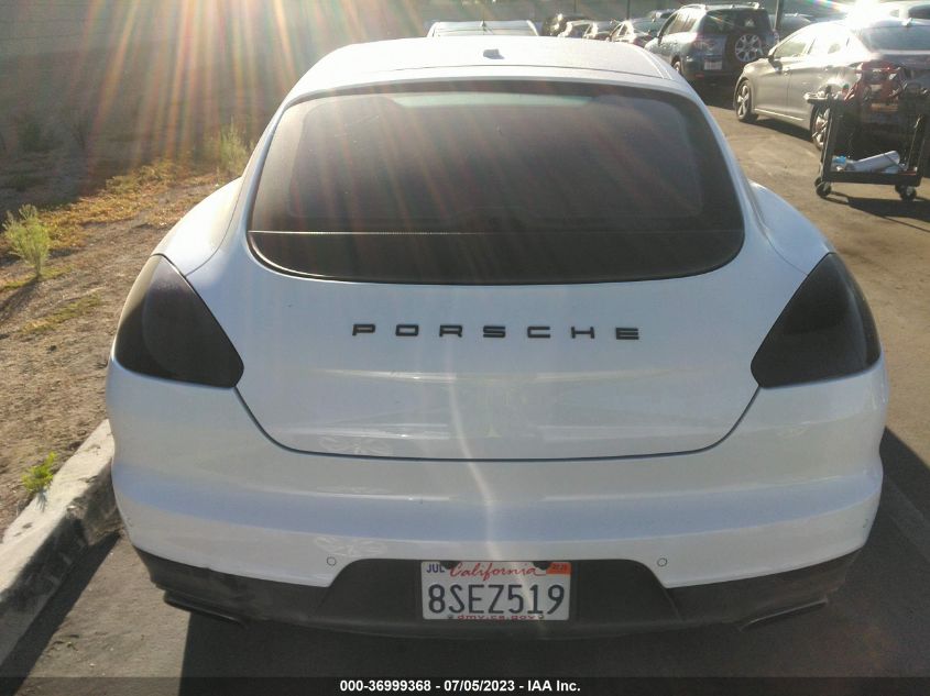 2014 PORSCHE PANAMERA - WP0AA2A76EL011003