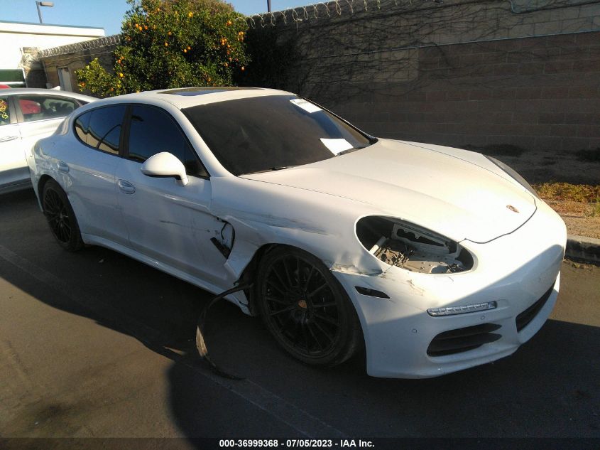 2014 PORSCHE PANAMERA - WP0AA2A76EL011003