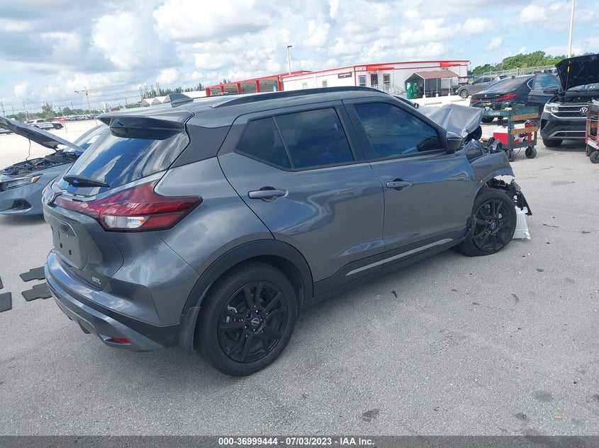 VIN 3N1CP5DV8PL477142 2023 NISSAN KICKS SR