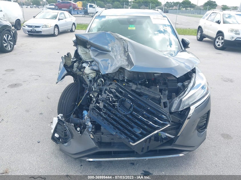 VIN 3N1CP5DV8PL477142 2023 NISSAN KICKS SR