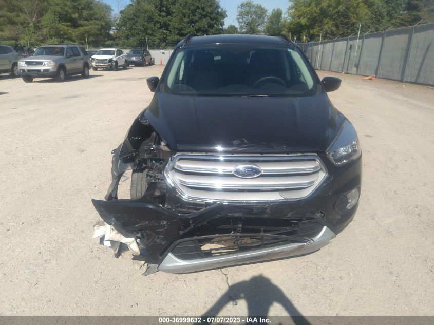 2018 FORD ESCAPE SE - 1FMCU9GD1JUB21754