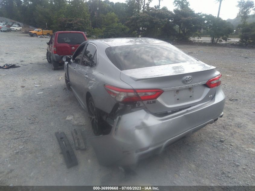 2018 TOYOTA CAMRY LE/SE/XLE/L - 4T1B11HKXJU146283