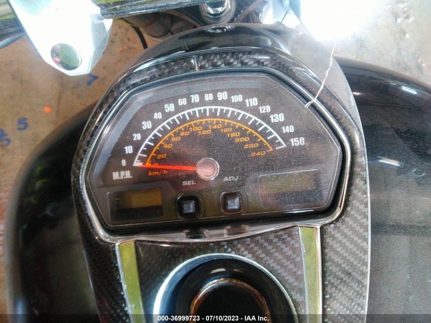2007 SUZUKI VZR1800 JS1VY53A272102862