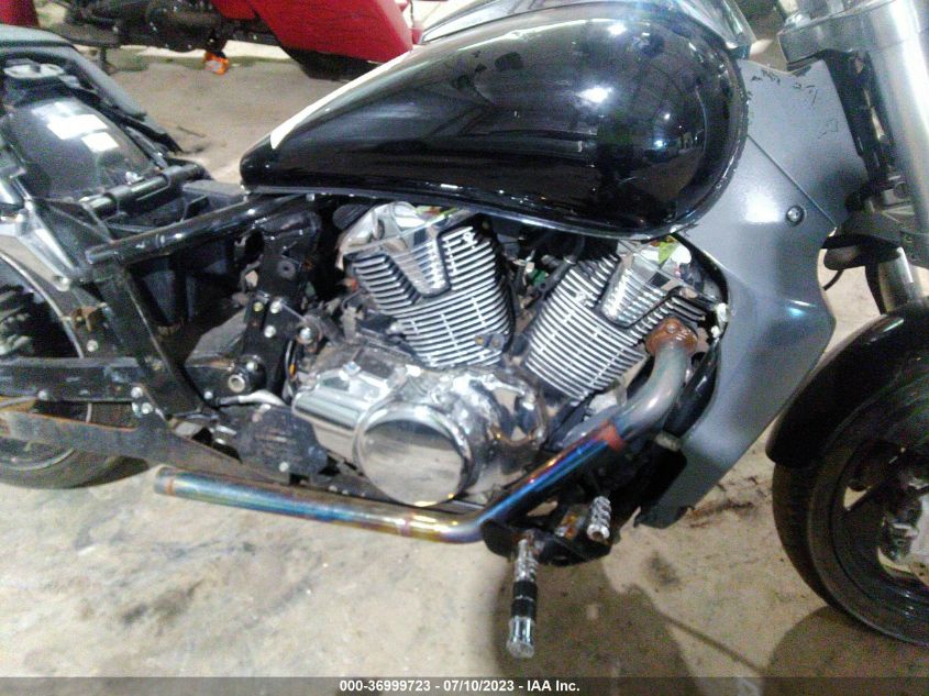 2007 SUZUKI VZR1800 JS1VY53A272102862