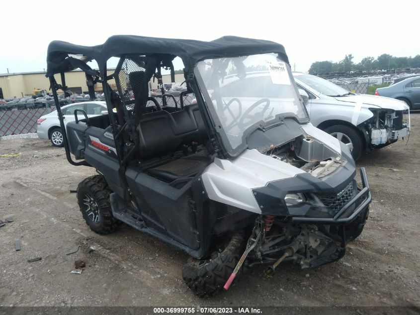 2017 HONDA SXS700 M4 - 1HFVE02H0H4301839