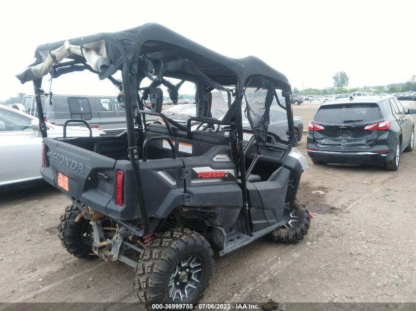 2017 HONDA SXS700 M4 1HFVE02H0H4301839