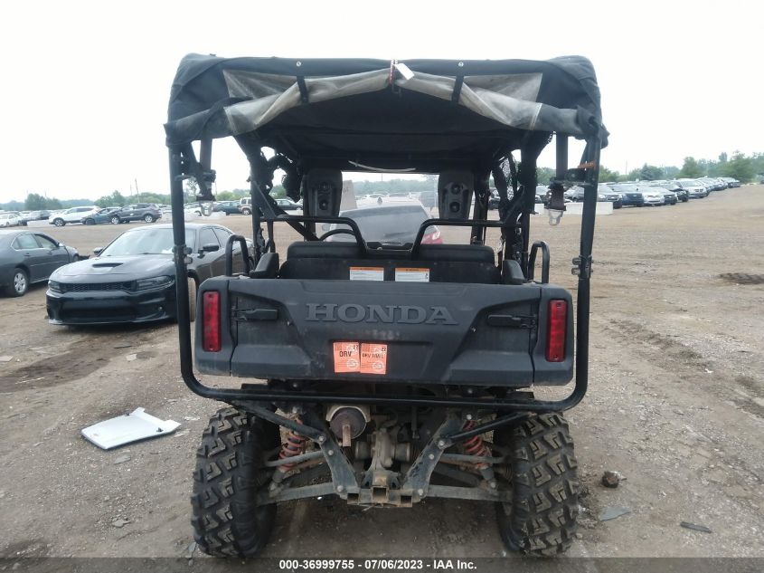 2017 HONDA SXS700 M4 1HFVE02H0H4301839