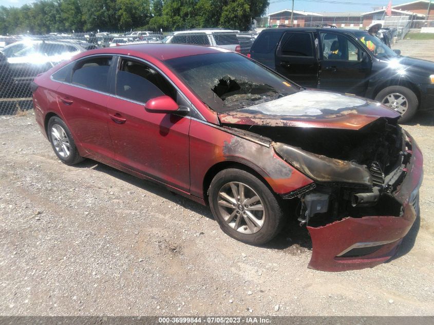 2015 HYUNDAI SONATA 2.4L SE - 5NPE24AFXFH184093