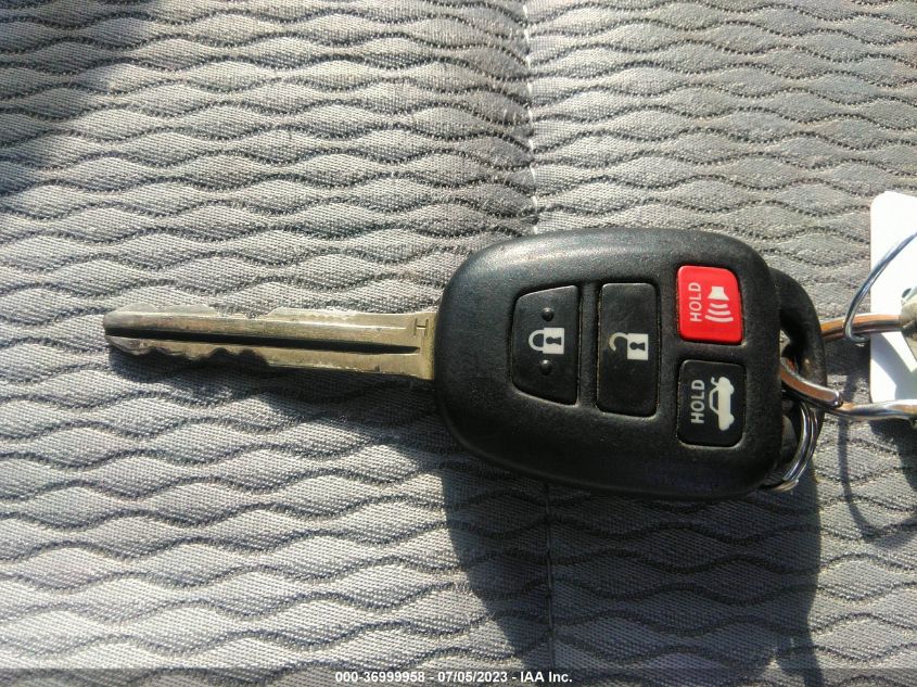 2018 TOYOTA COROLLA L/LE/XLE/SE/XSE - 5YFBURHE0JP850591
