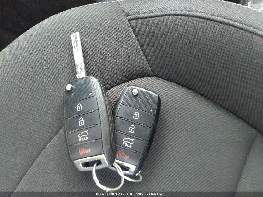2018 KIA SOUL BASE - KNDJN2A22J7888809