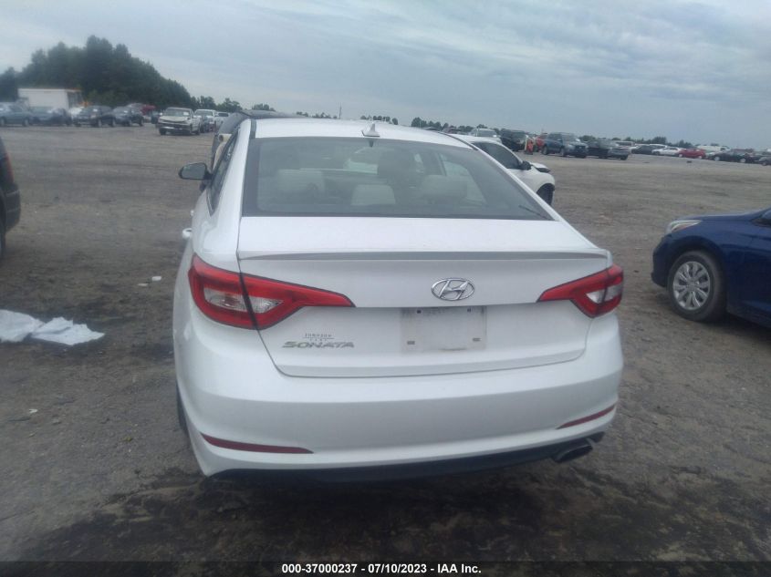 2017 HYUNDAI SONATA SE - 5NPE24AFXHH557524