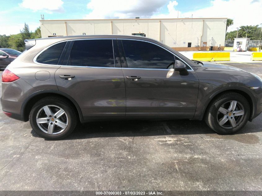 2013 PORSCHE CAYENNE WP1AA2A21DLA02422