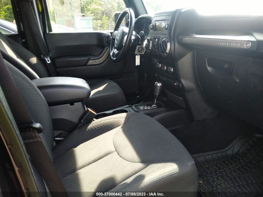 2016 JEEP WRANGLER UNLIMITED SPORT - 1C4BJWDG6GL348300