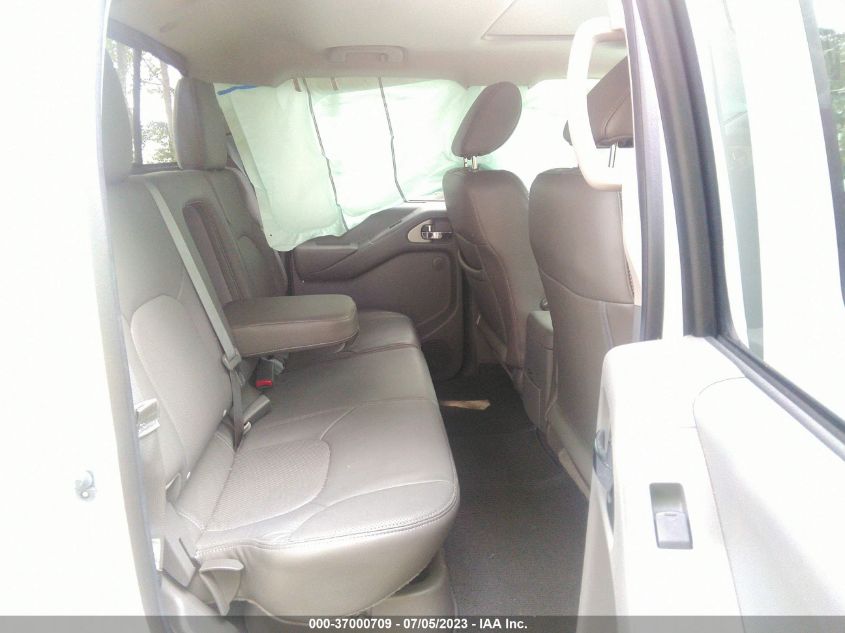 2019 NISSAN FRONTIER SL - 1N6AD0EV7KN754545