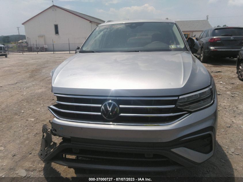 2022 VOLKSWAGEN TIGUAN SE - 3VV2B7AX0NM097052