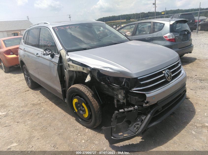 2022 VOLKSWAGEN TIGUAN SE - 3VV2B7AX0NM097052