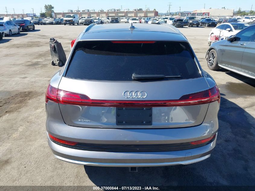 2019 AUDI E-TRON PRESTIGE WA1VAAGE6KB020703