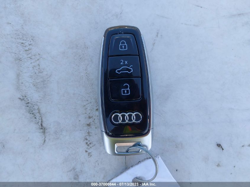 2019 AUDI E-TRON PRESTIGE WA1VAAGE6KB020703