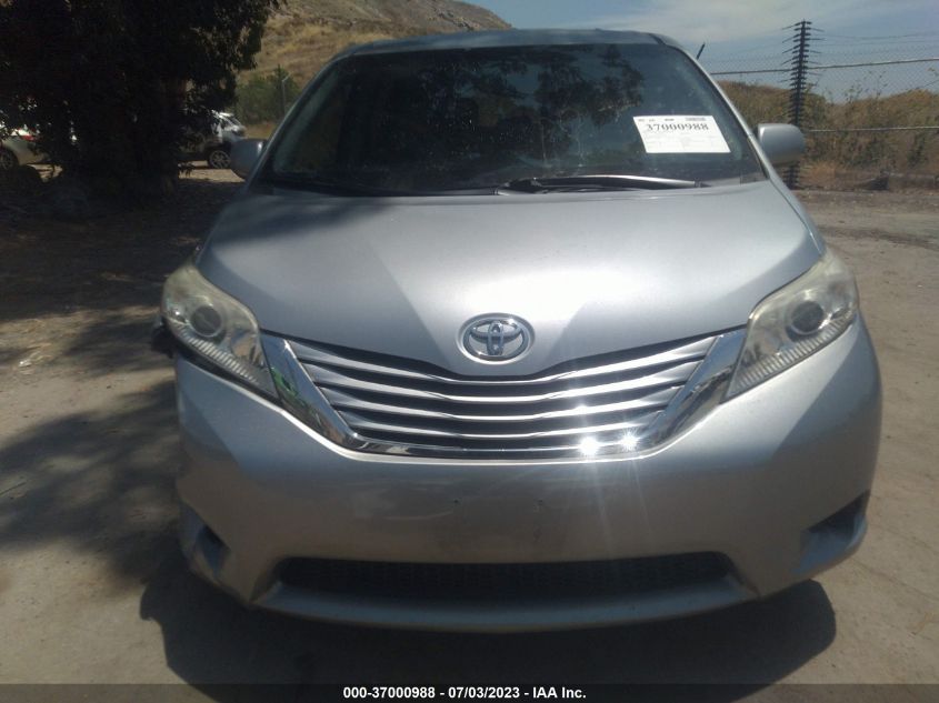 2015 TOYOTA SIENNA LE - 5TDKK3DC6FS616218