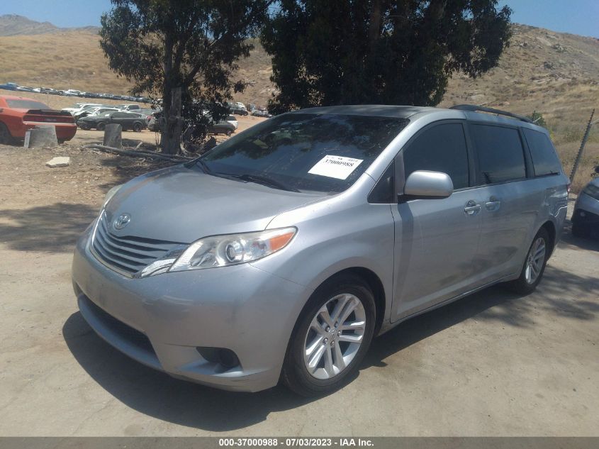 2015 TOYOTA SIENNA LE - 5TDKK3DC6FS616218