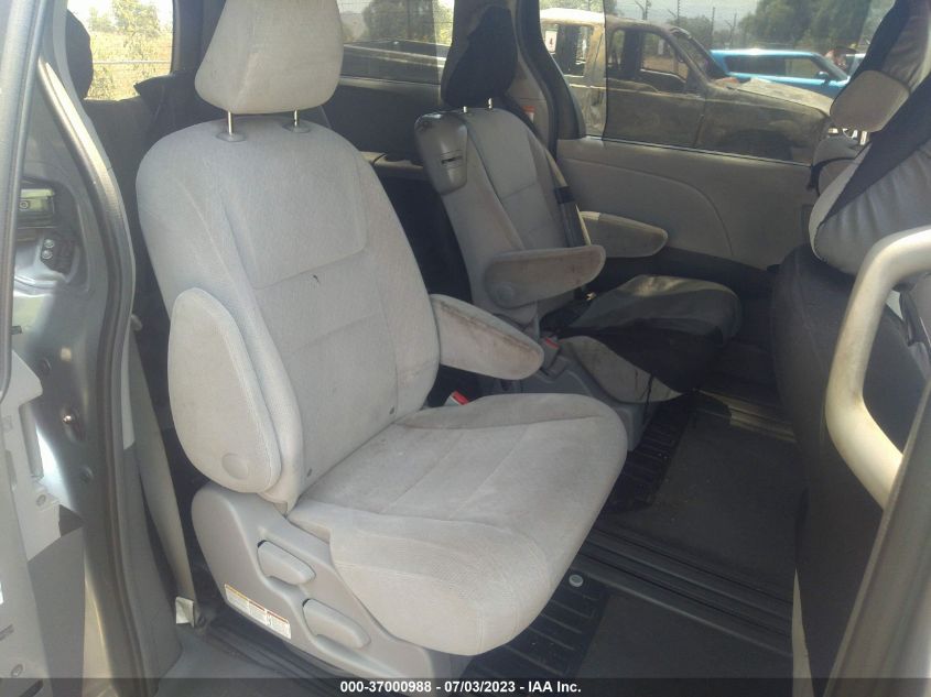 2015 TOYOTA SIENNA LE - 5TDKK3DC6FS616218