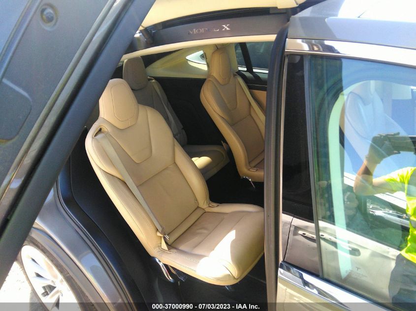 2016 TESLA MODEL X 70D/90D/75D/60D/P100D - 5YJXCBE2XGF003995