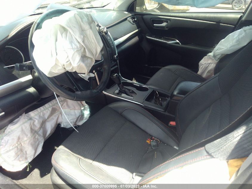 2017 TOYOTA CAMRY SE - 4T1BF1FK2HU438086