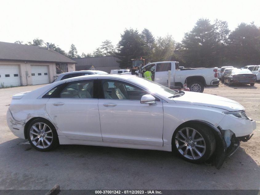 2015 LINCOLN MKZ - 3LN6L2J99FR627570