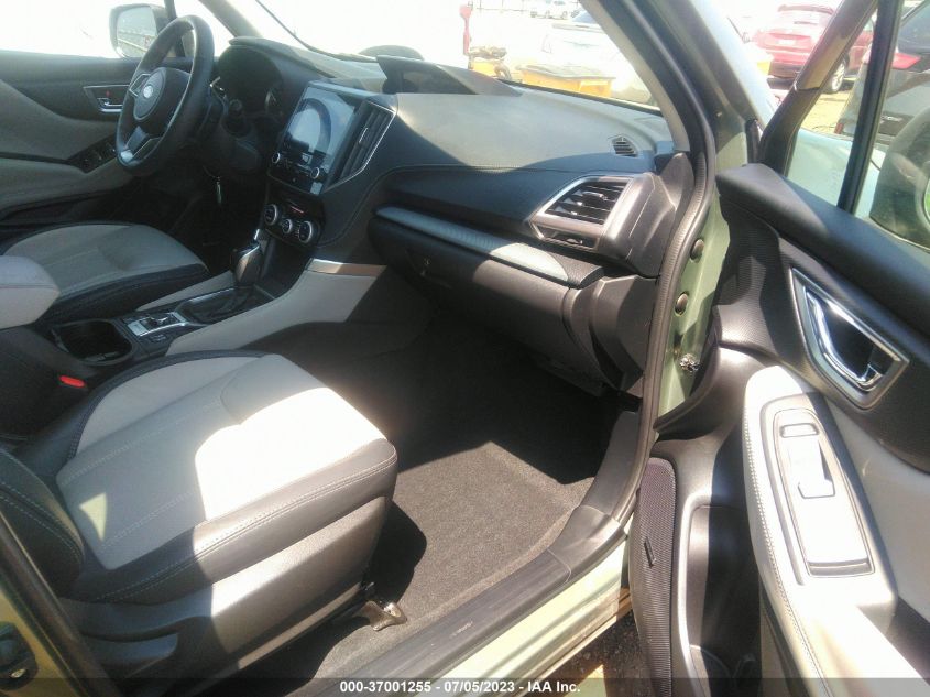 2021 SUBARU FORESTER LIMITED - JF2SKAUC1MH560213