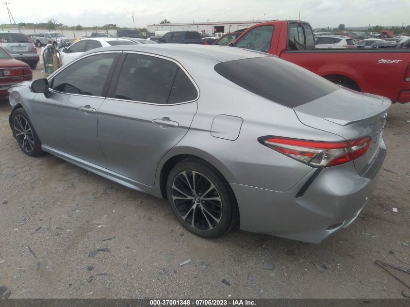 2018 TOYOTA CAMRY SE - 4T1B11HK9JU051293
