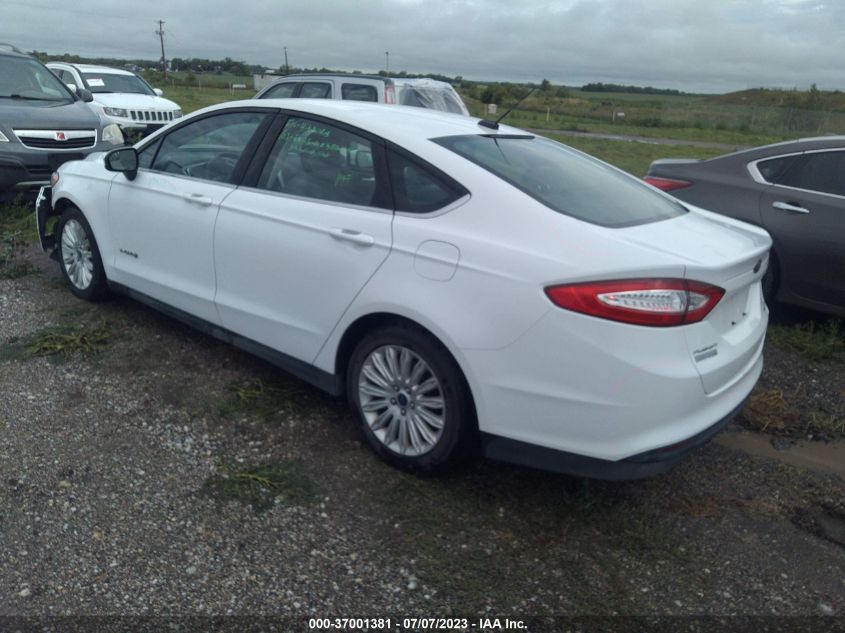 3FA6P0UU2GR404582 2016 FORD FUSION, photo no. 3