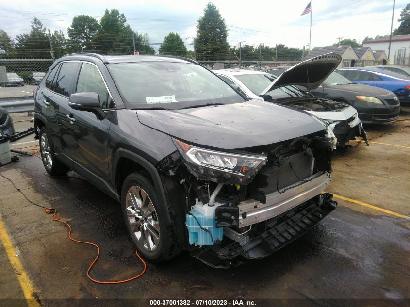 2019 TOYOTA RAV4 XLE PREMIUM - JTMC1RFV5KD042161
