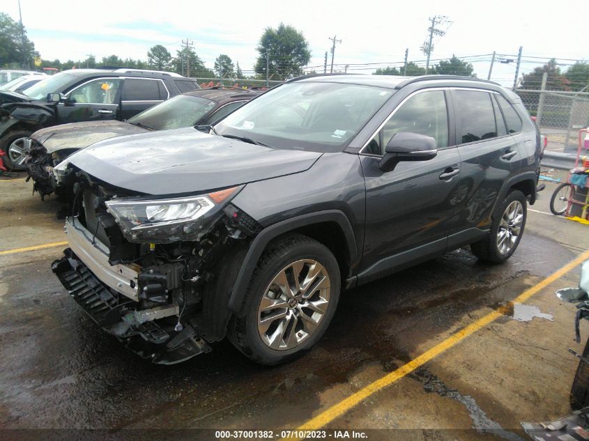2019 TOYOTA RAV4 XLE PREMIUM - JTMC1RFV5KD042161