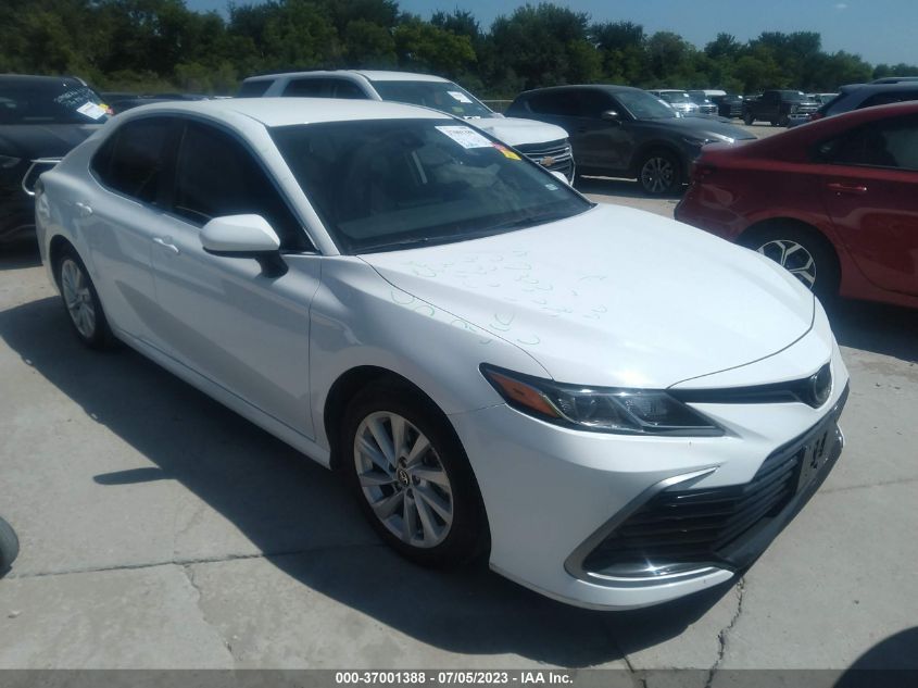 2021 TOYOTA CAMRY LE - 4T1C11AK4MU458618