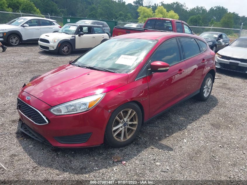 2015 FORD FOCUS SE - 1FADP3K28FL354925