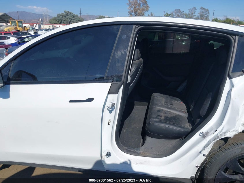 VIN 7SAYGDEF7NF495330 2022 TESLA MODEL Y PERFORMANCE