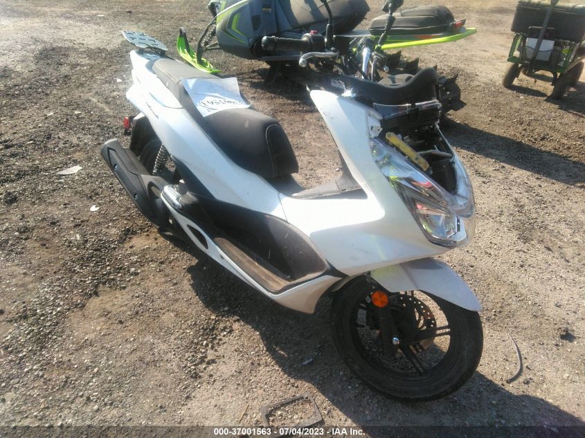 2017 HONDA PCX 150 - RLHKF1806HY200024