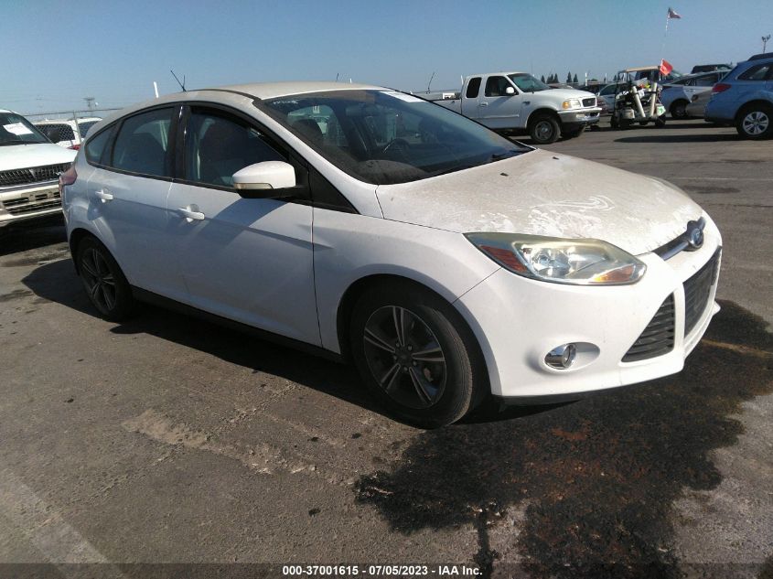 2014 FORD FOCUS SE - 1FADP3K29EL118847