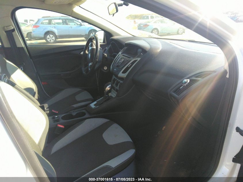 2014 FORD FOCUS SE - 1FADP3K29EL118847