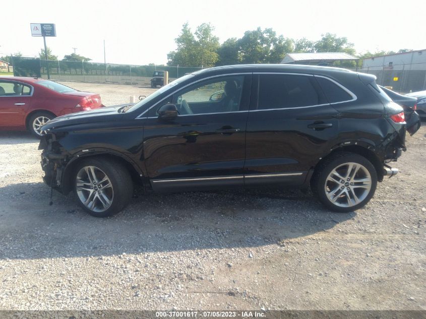 2017 LINCOLN MKC RESERVE - 5LMCJ3D94HUL27986